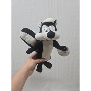 Warner Bros Looney Tunes Pepe Le Pew Plush Doll Vintage 1996 Tag Stuffed Skunk‎